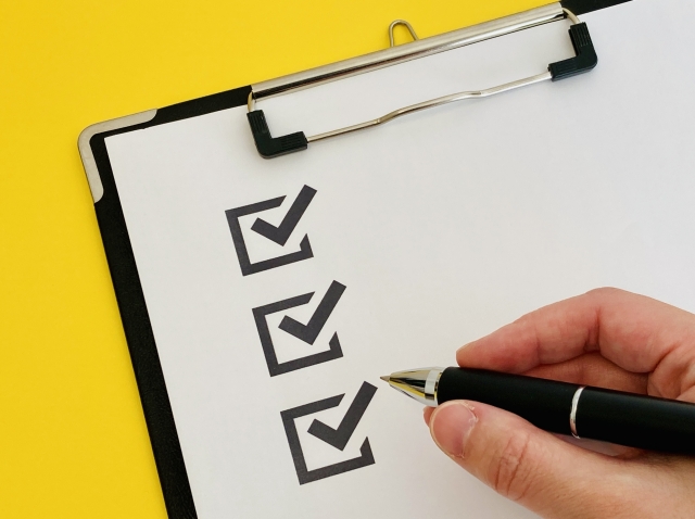 出張買取業者を選ぶ際の4つのポイント