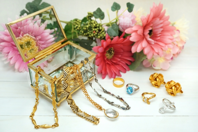 【買取対象リスト】札幌で金・プラチナ製品として売れる意外なアイテム5選